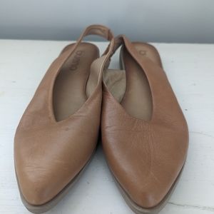 Bueno Slingback Flat - Gognac